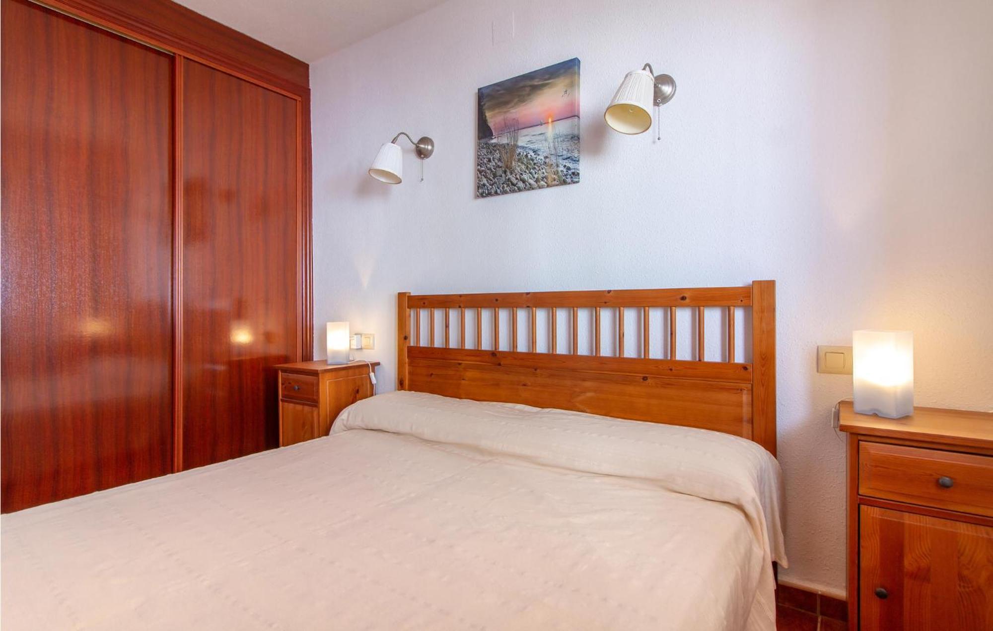 Nice Apartment In Cumbre Del Sol With Wifi Bagian luar foto