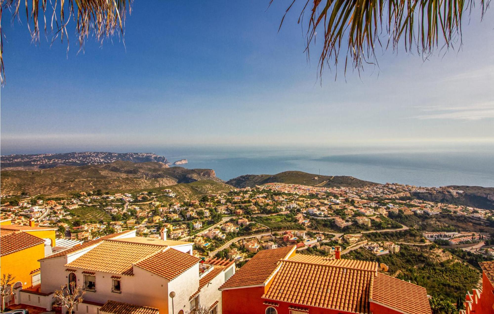 Nice Apartment In Cumbre Del Sol With Wifi Bagian luar foto
